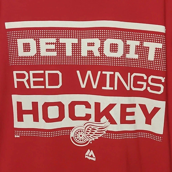 Detroit Red Wings Hockey Majestic Vintage Men's Medium 90's Tee Red LOT B10 - Picture 2 of 6